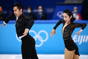 Chinese pair primed for golden challenge in figure skating finale