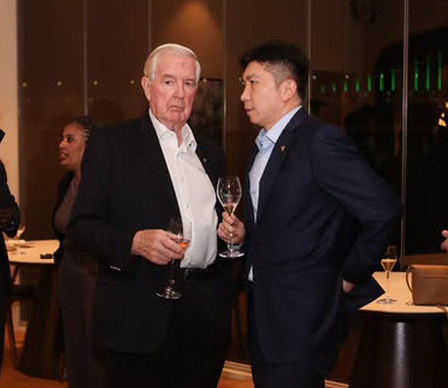 © Seung Min Ryu Facebook