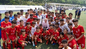 IOC President signs agreement with Reliance Foundation to advance Olympic values targeting 250 million schoolchildren in India