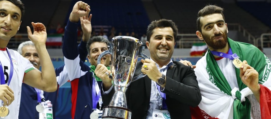 Iran celebrates after winning the 2018 AFC Futsal Championship. ©   FIFA