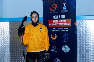 Family support is key to ice hockey success of Iranian schoolgirl Sarina Khosravi