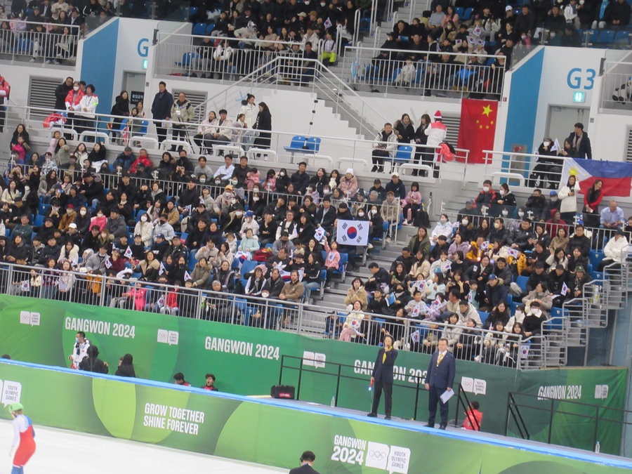 Short track speed skating attracted big crowds to the Gangneung Ice Arena (Photo: OCA)