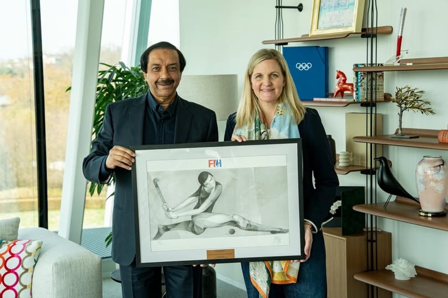 FIH President Tayyab Ikram visits IOC President Kirsty Coventry