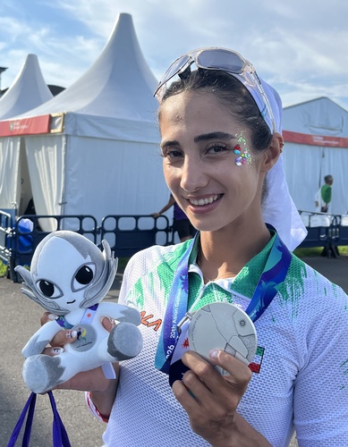 Iran's female rowers risk their lives to train for Asian Games
