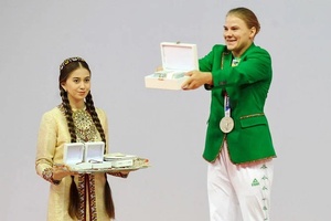 Turkmenistan’s first Olympic medallist Guryeva showered with gifts