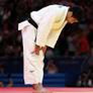 Nagase defends judo gold for Japan