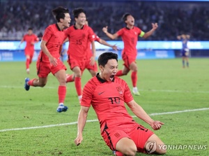 Cho on target as Korea come from behind to retain men's football gold