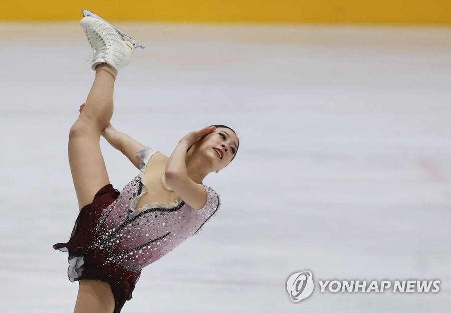 You Young performs her free skate in the Winter Olympic trials at Uijeongbu Indoor Ice Rink in Uijeongbu, 20km north of Seoul, on Sunday, January 9. © Yonhap
