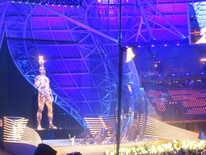 Giant digital torchbearer lights up Hangzhou Asian Games Opening Ceremony