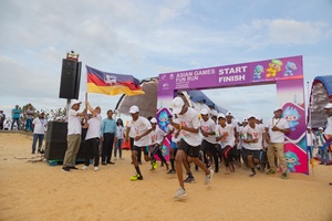 Ancient Sinhalese martial art Angampora at heart of Hangzhou Asian Games Fun Run in Sri Lanka