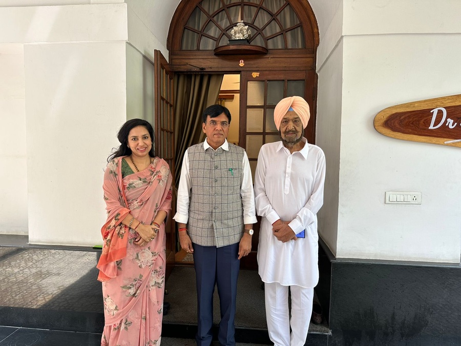 Smt. Sunaina, Hon’ble Minister of State for Youth Affairs and Sports.Hon’ble Minister of Youth Affairs and Sports, Dr. Mansukh Mandaviya,OCA Acting president Mr. Raja Randhir Singh