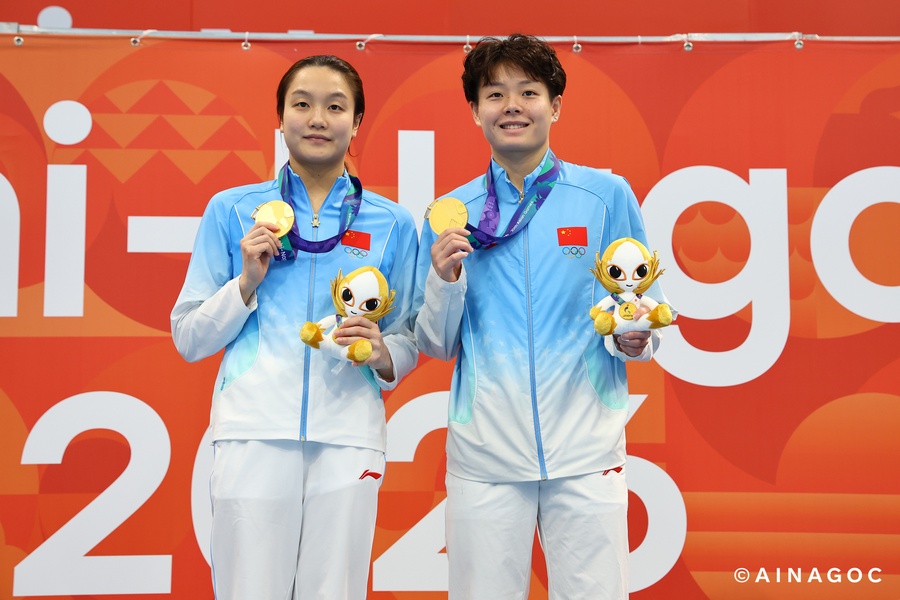 China's world champion duo take Asian Games gold
