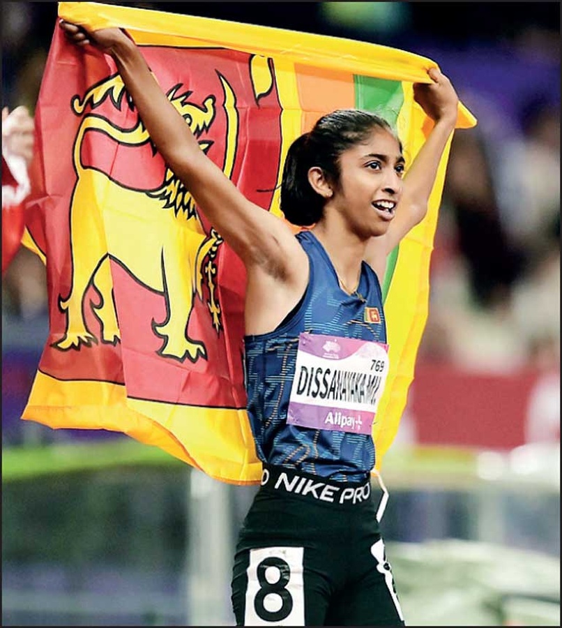 Tharushi Karunarathna won 800m gold in Hangzhou (Photo: Daily FT)