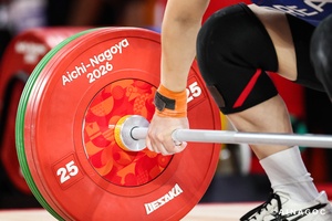 Kazakhstan, Iran join weightlifting medals table