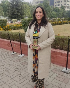 Former Pakistan champion Sara Mansoor receives OS scholarship for coaching programme