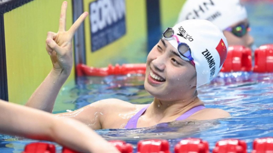 Zhang Yufei reacts after winning the women's 50m butterfly final on Friday (Photo: Xinhua/Huang Zongzhi)