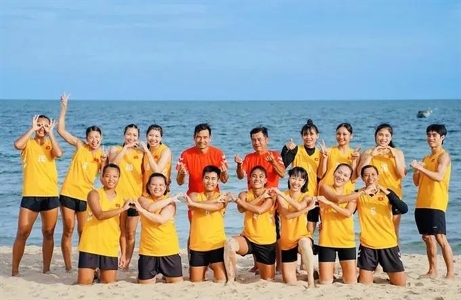 The Vietnamese women’s beach handball team is expected to shine at the 2026 Asian Beach Games in China from April 22 to 30. © courtesy of SAV