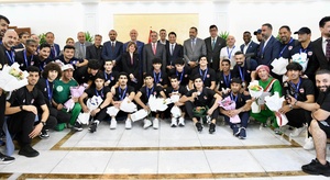 Iraq NOC welcomes home Paris-bound football heroes