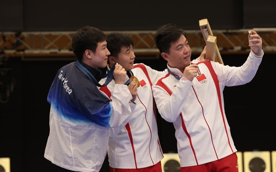 China’s world champion Li Yuehong added the Olympic 25m rapid fire pistol gold to his collection. (Photo: ISSF)