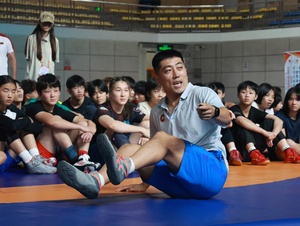 Kazakhstan’s pride as UWW educator and top-class referee