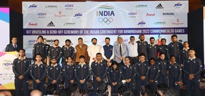 India unveils official team kit for Commonwealth Games