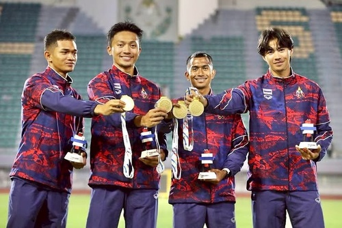Thai sprinter Puripol Boonson completes triple crown at SEA Games