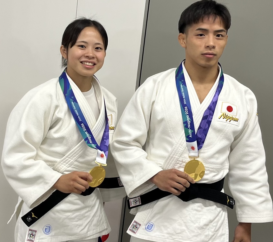 Super siblings lift judo gold