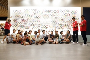 Japanese children decorate welcome wall at new Olympic museum