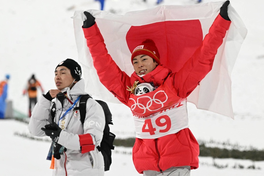 Japan’s Ryoyu Kobayashi added large hill silver to normal hill gold. (Photo: AFP)