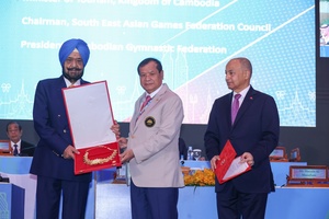 Two senior members of Asian Olympic family receive OCA Merit Award