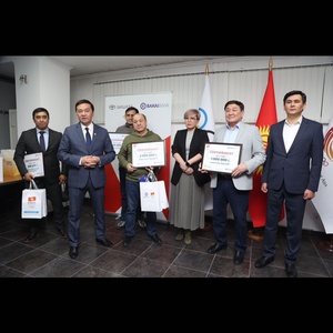 Kyrgyzstan NOC presents 4 million Soms to leading federations