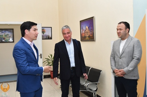 Uzbekistan NOC welcomes German medical expert for AYG 2025 consultation