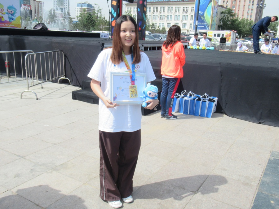 Lausanne-based Enkhsaran wins OCA youth reporter project in Mongolia