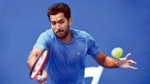 Pakistani tennis ace Qureshi raises funds for COVID-19 victims with help from the stars