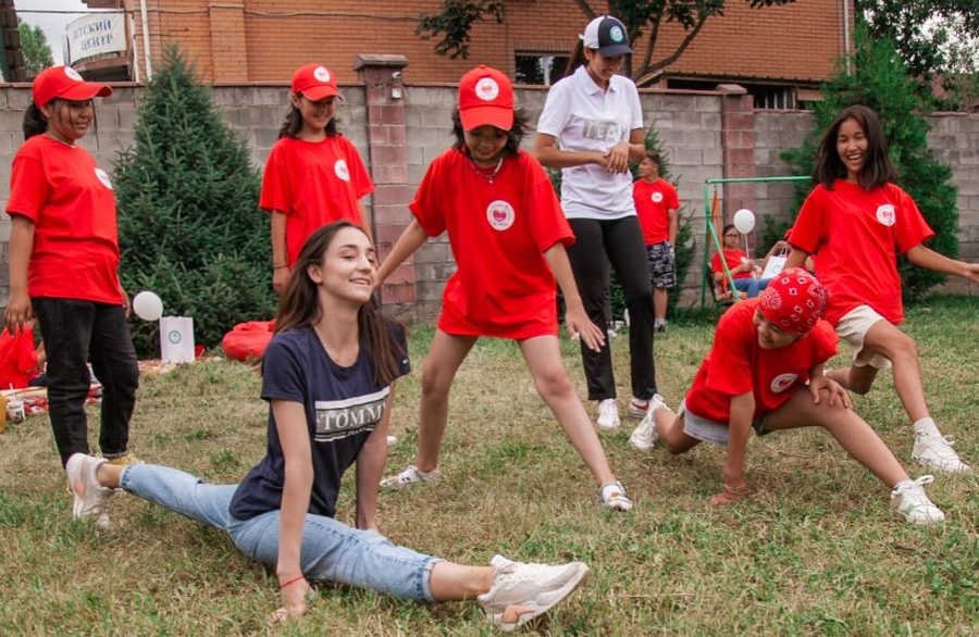 Gymnast Alina Adilkhanova shows how it is done.