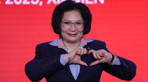 Khunying Patama elected new President of Badminton World Federation