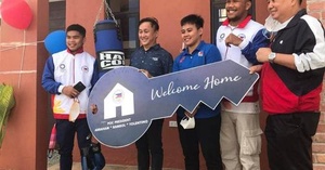 Philippines NOC President presents house and lot units to Olympic boxers