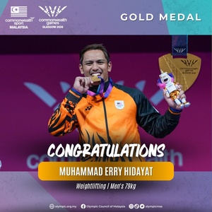 Malaysia’s Erry Hidayat follows in father’s footsteps by winning weightlifting gold in Glasgow