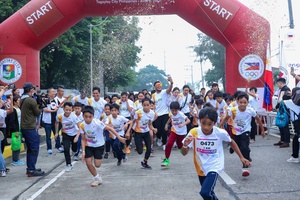 Olympians, Asian Games medallists add star quality to Fun Run in Philippines
