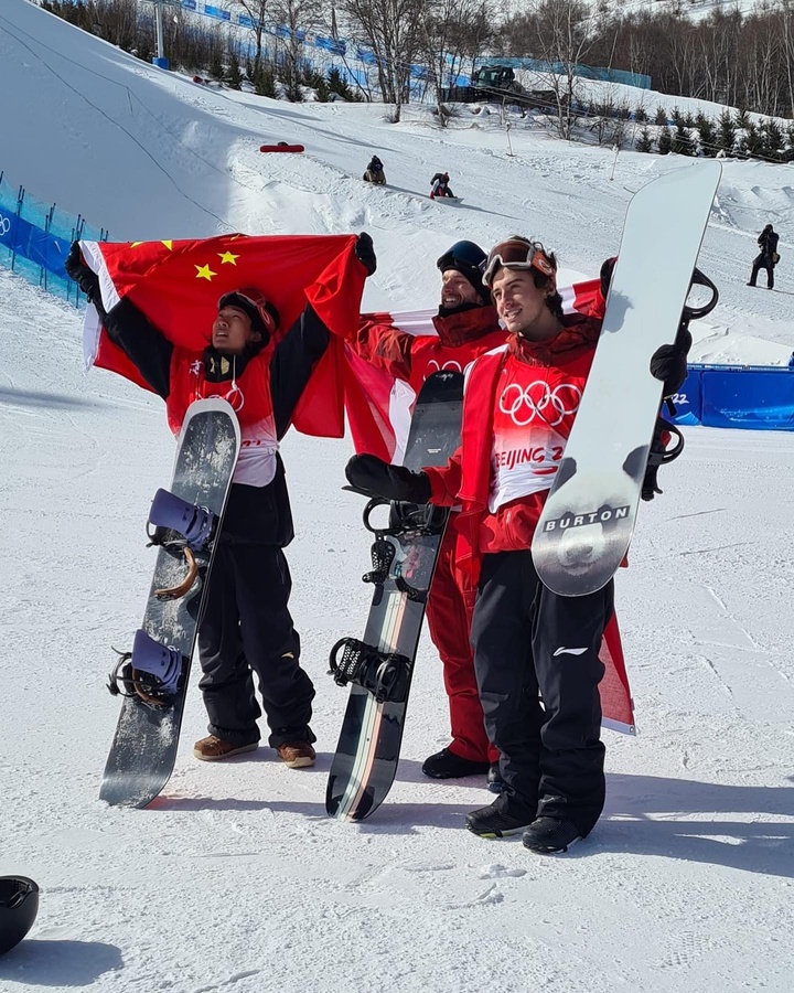 Su, 17, rides to snowboard silver for China