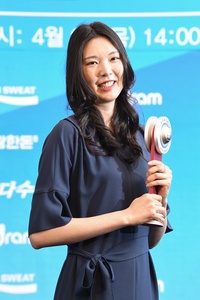 Korean volleyball announces MVP honours