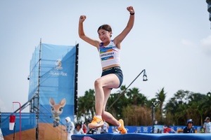 Sayfullaeva overcomes hot conditions to claim historic beach high jump gold