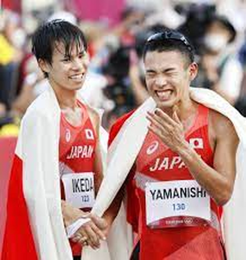 Japan won silver and bronze in the men’s 20km race walk at Tokyo 2020. © Kyodo News