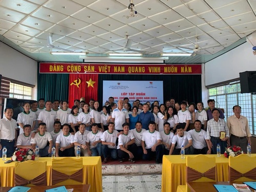 Vietnam NOC hosts training course on drowning prevention techniques