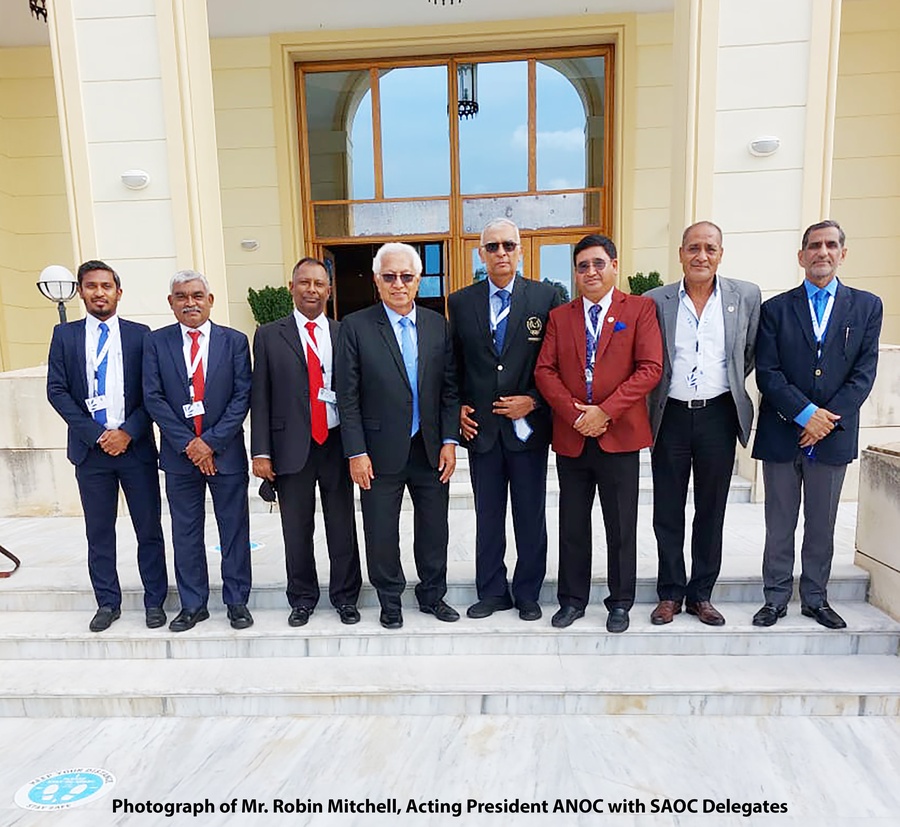 Robin Mitchell, acting ANOC President (fourth from left) with the heads of NOCs of the South Asian Olympic Committee. © Pakistan NOC