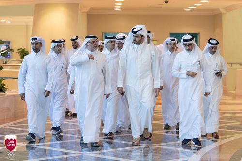 QOC President Sheikh Joaan tours World Aquatics Championships facilities