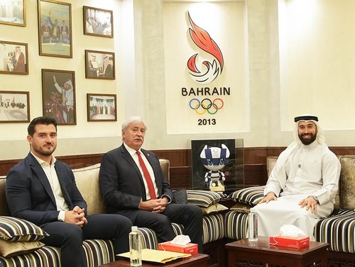 Bahrain NOC praises rugby federation during HQ visit