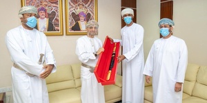 Oman Olympic Committee felicitates legendary goalkeeper Ali Al Habsi