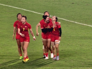 Valiant China defeat Japan to win women’s rugby sevens gold