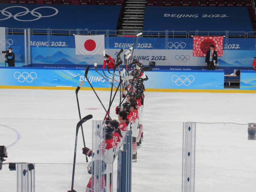 Japan’s women’s ice hockey team overpowered by Finland